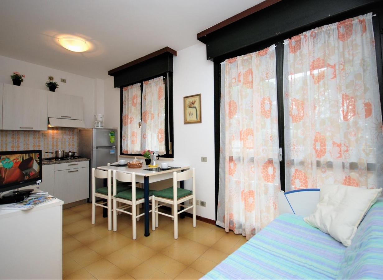 Residenza La Meridiana Lignano Sabbiadoro Exterior foto