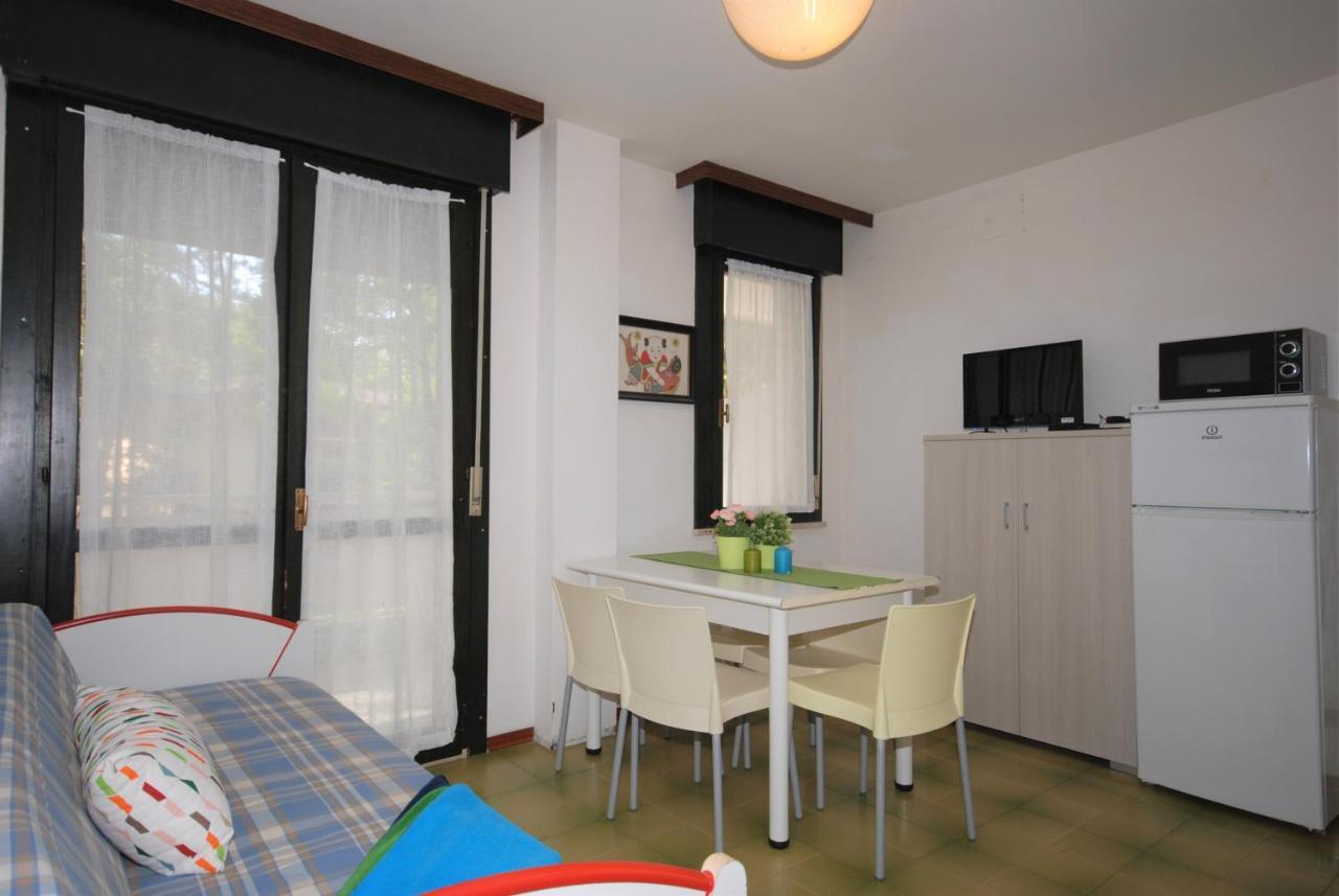 Residenza La Meridiana Lignano Sabbiadoro Exterior foto