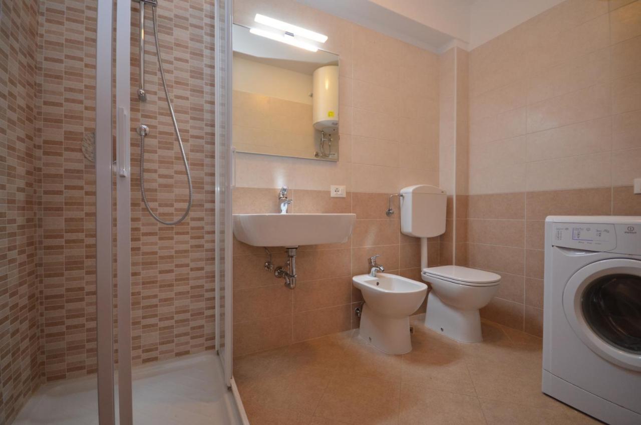 Residenza La Meridiana Lignano Sabbiadoro Exterior foto